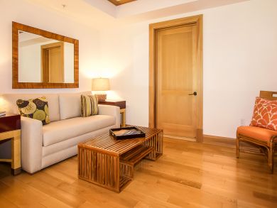 Posh Three Bedroom Luxury Residence for Maui Vacation Posh Three Bedroom Luxury Residence for Maui Vacation